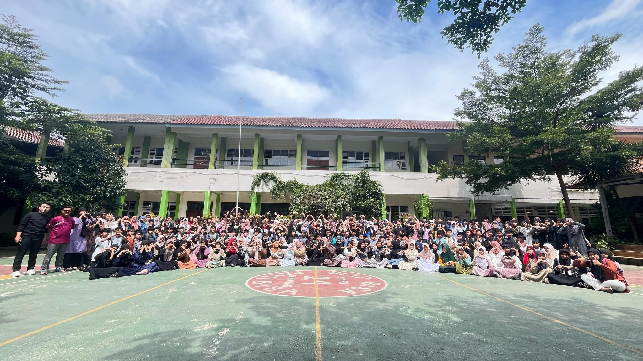 Foto Perpisahan Siswa-siswi Kelas IX SMPN 24 Bandung Tahun 2025